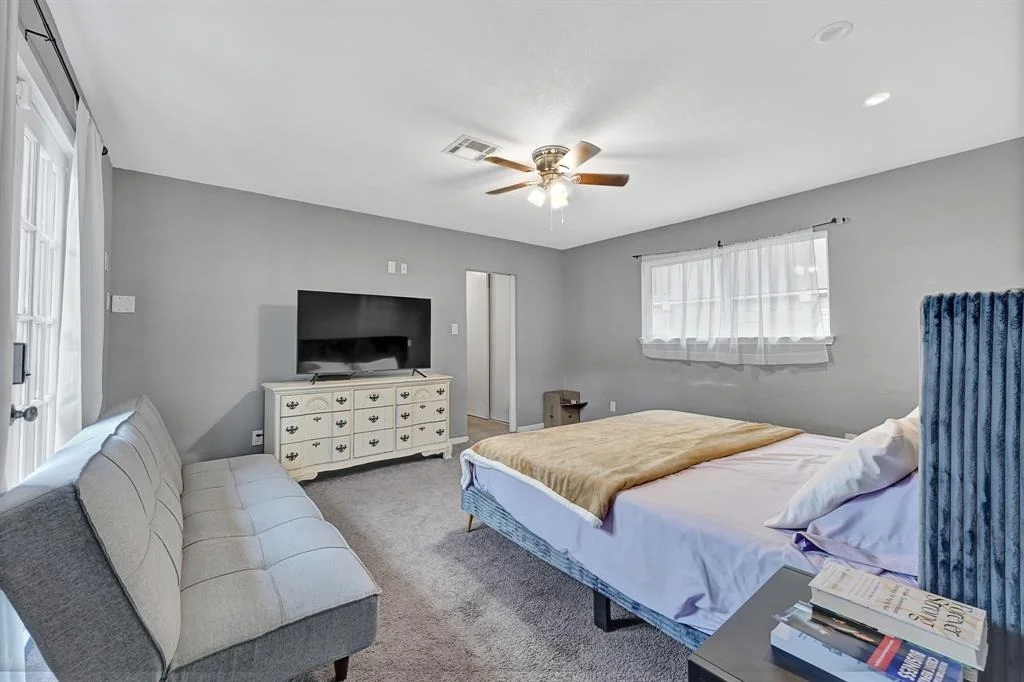 Photo of 7530 Deep Forest Drive