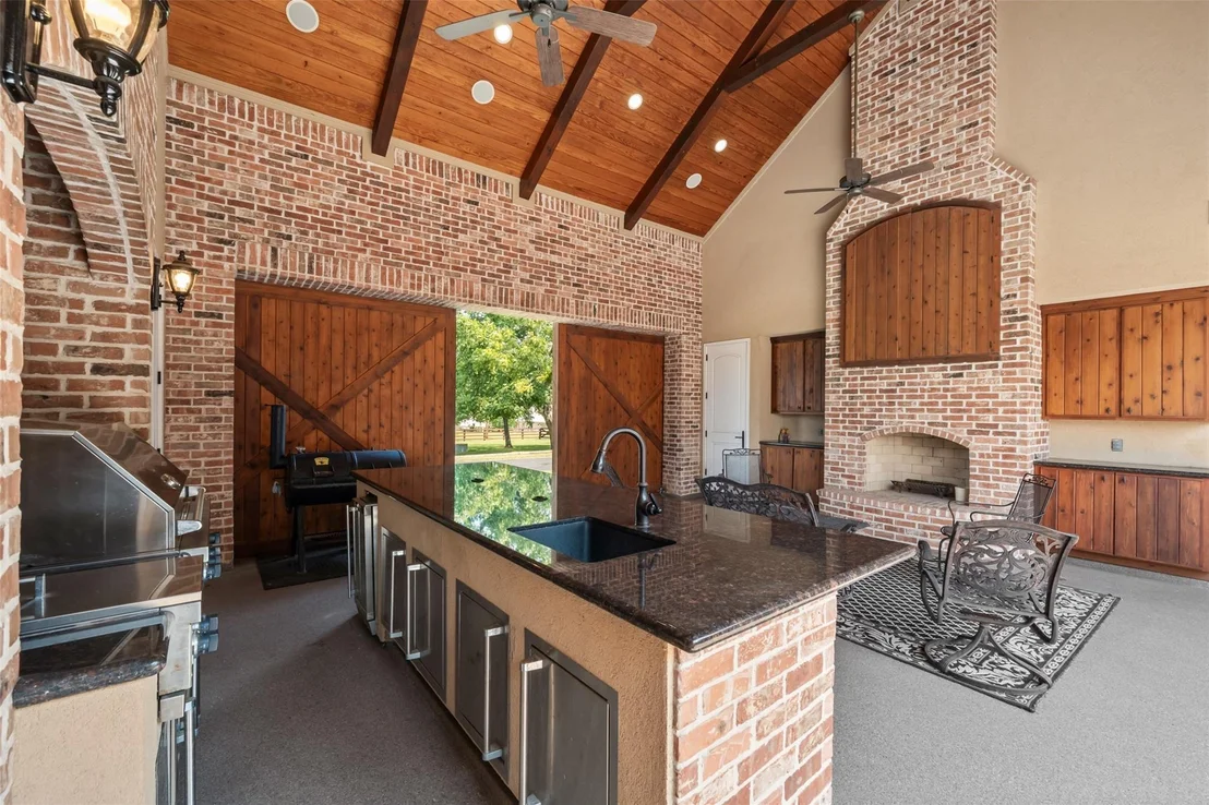 Photo of 11638 Calfee Road