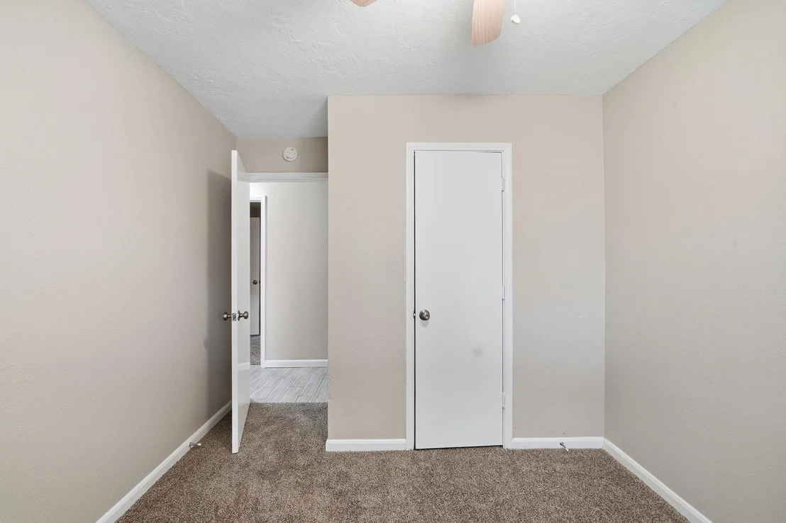 Photo of 5809 Melanite Avenue