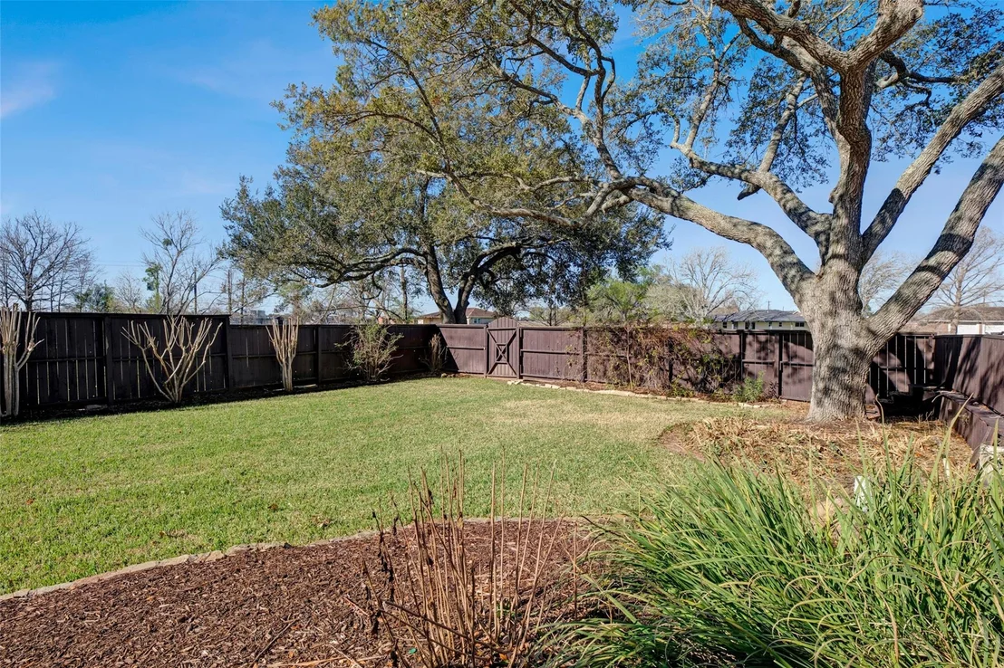 Photo of 315 Bolling Green Drive