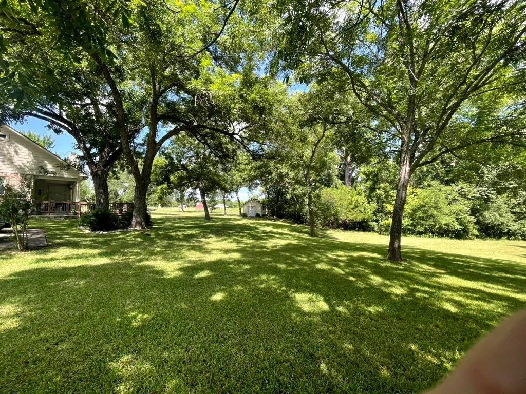 Photo of 2903 Creekside Drive