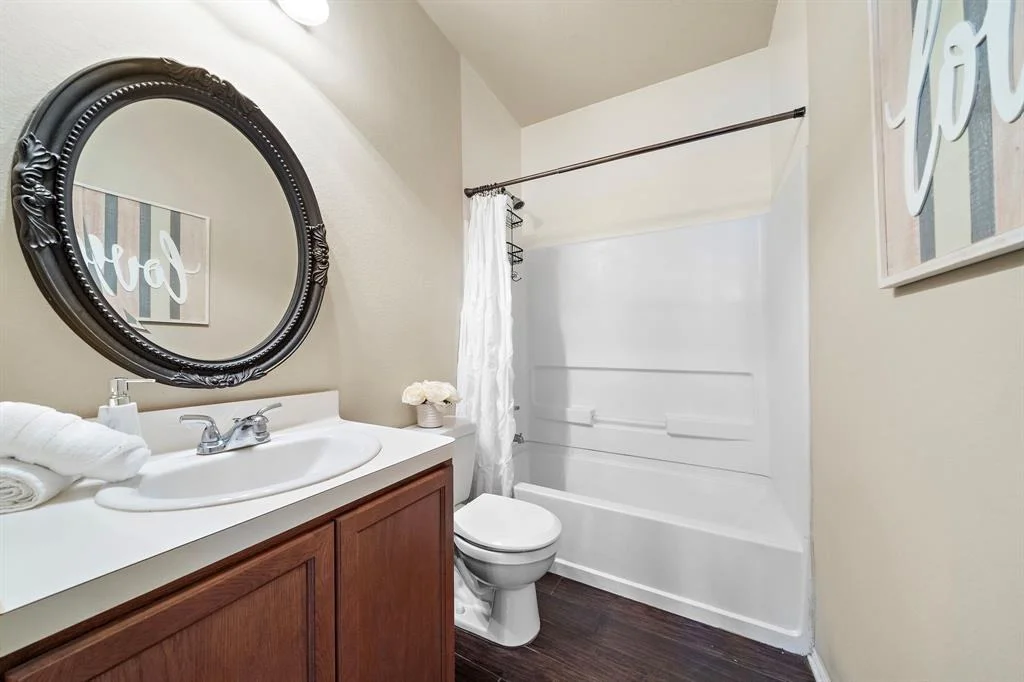 Photo of 6707 Enchanted Crest Drive