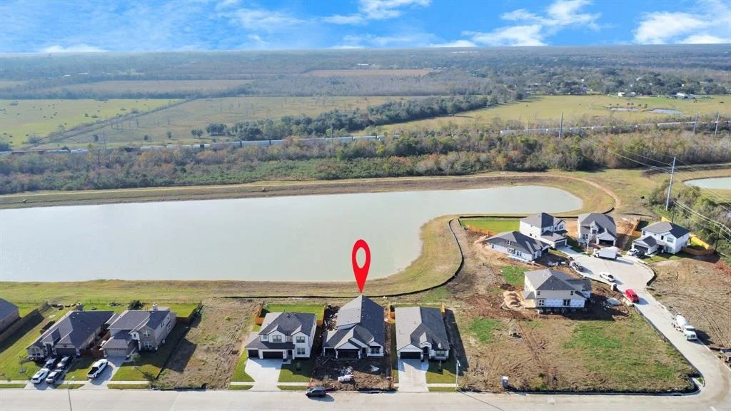 Photo of 402 Kendall Crest