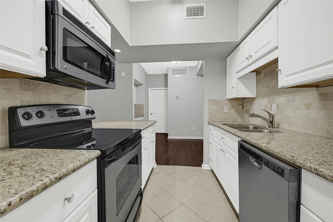 Photo of Unit 29 at 2425 Augusta Drive