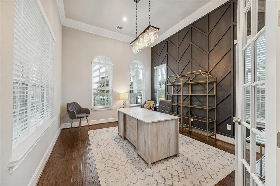 Photo of 3954 Kelley Pond Drive