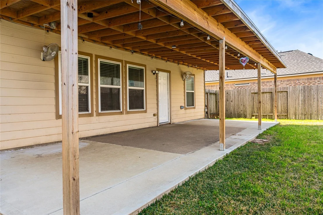 Photo of 18922 Windy Stone Drive