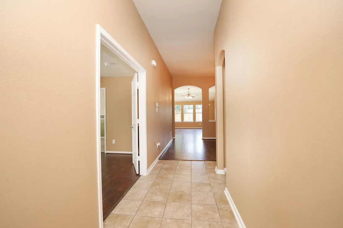 Photo of 21807 Saragosa Pond Lane