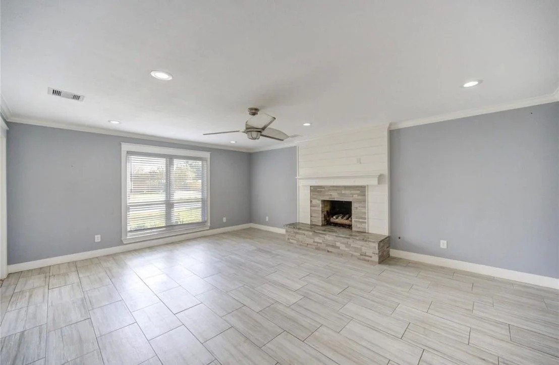 Photo of 303 Old Bayou Drive