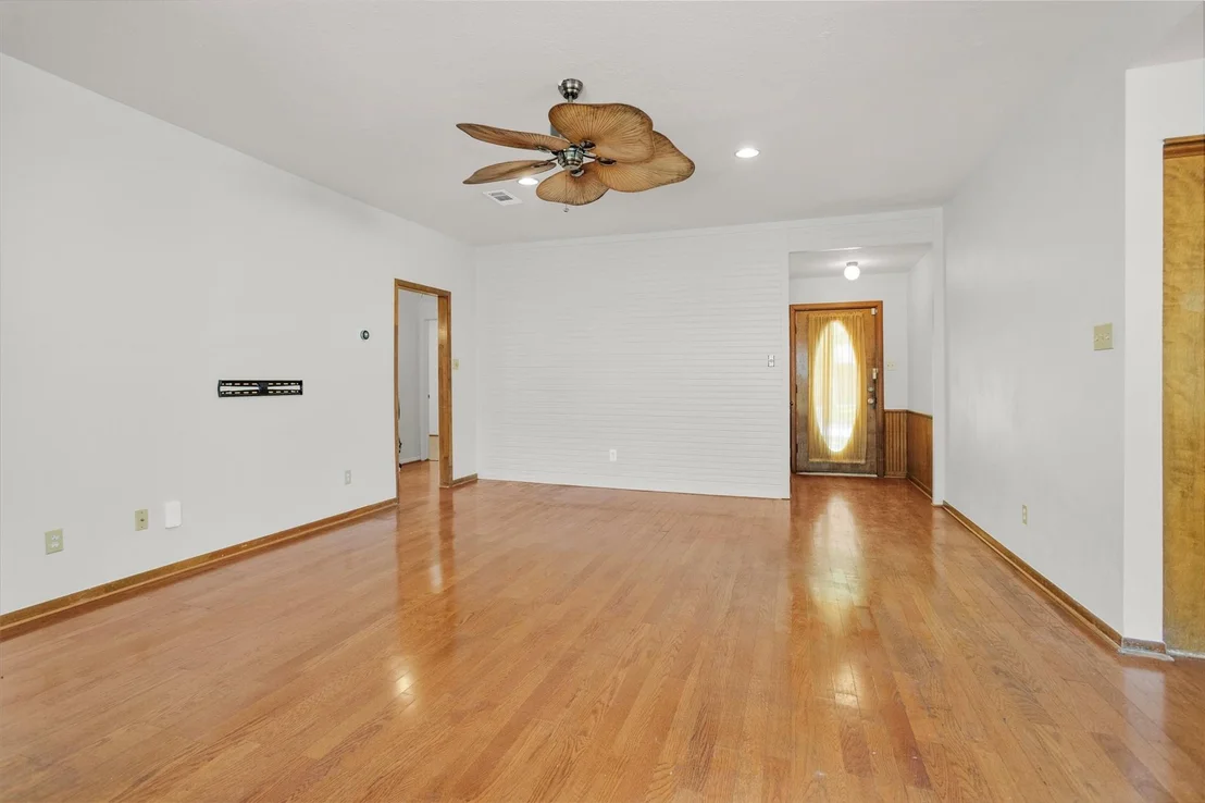 Photo of 10 Brewster Street