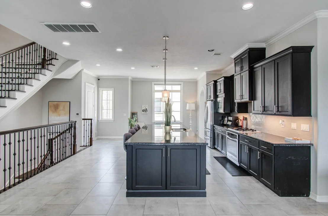 Photo of 11123 Olympia Drive