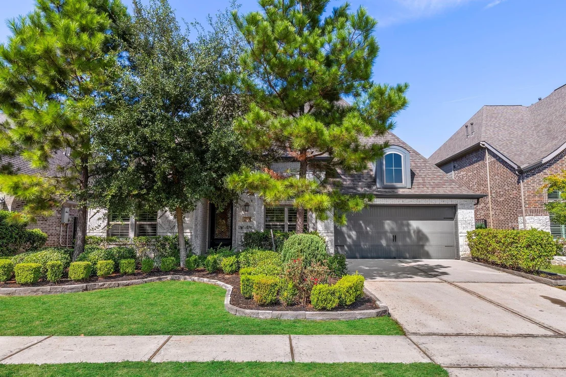 Photo of 28309 Sterling Oak Drive