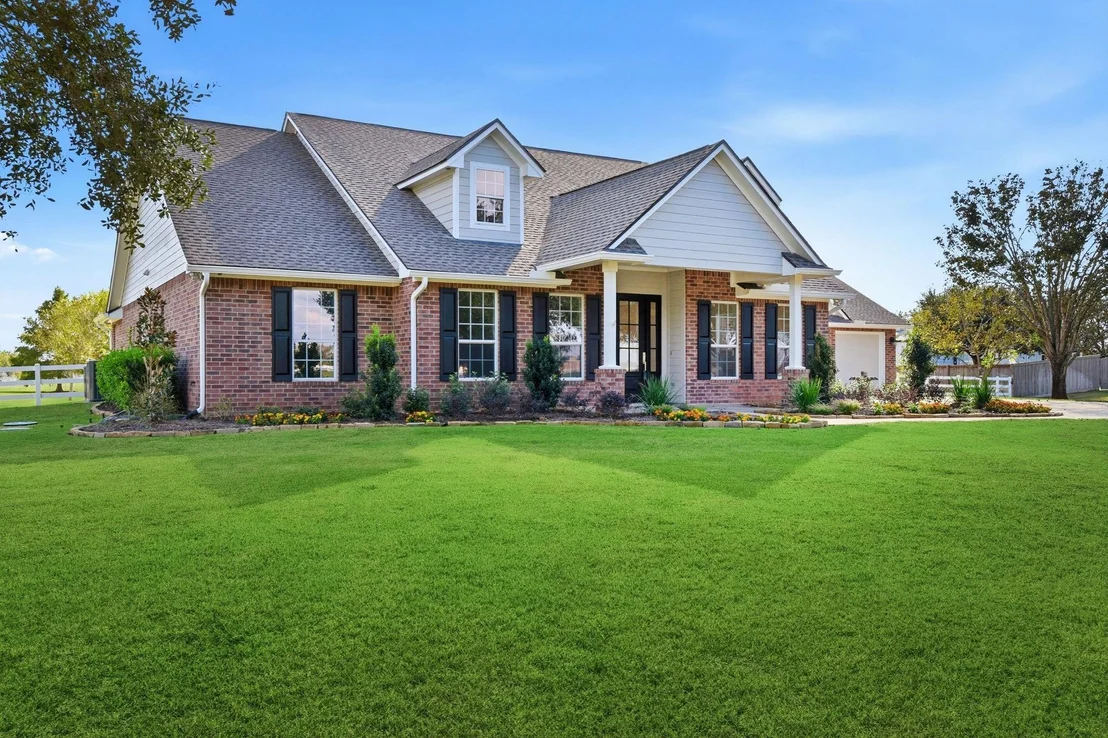 Photo of 2819 Pearce Meadow
