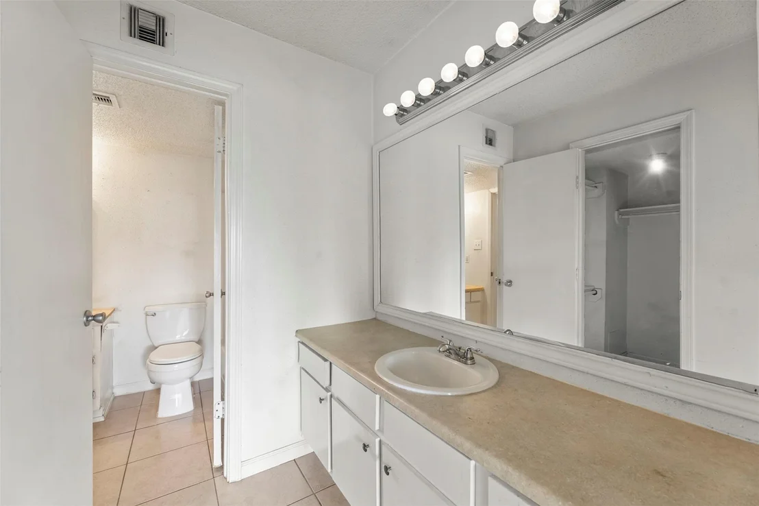 Photo of 12241 Coppertree Lane