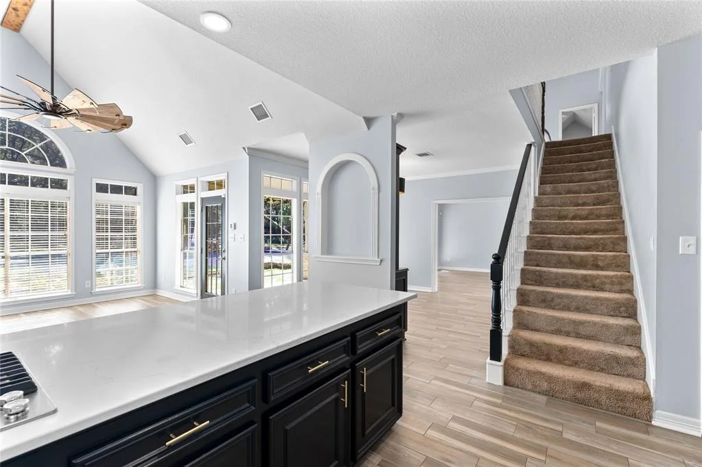 Photo of 32430 Edgewater Drive