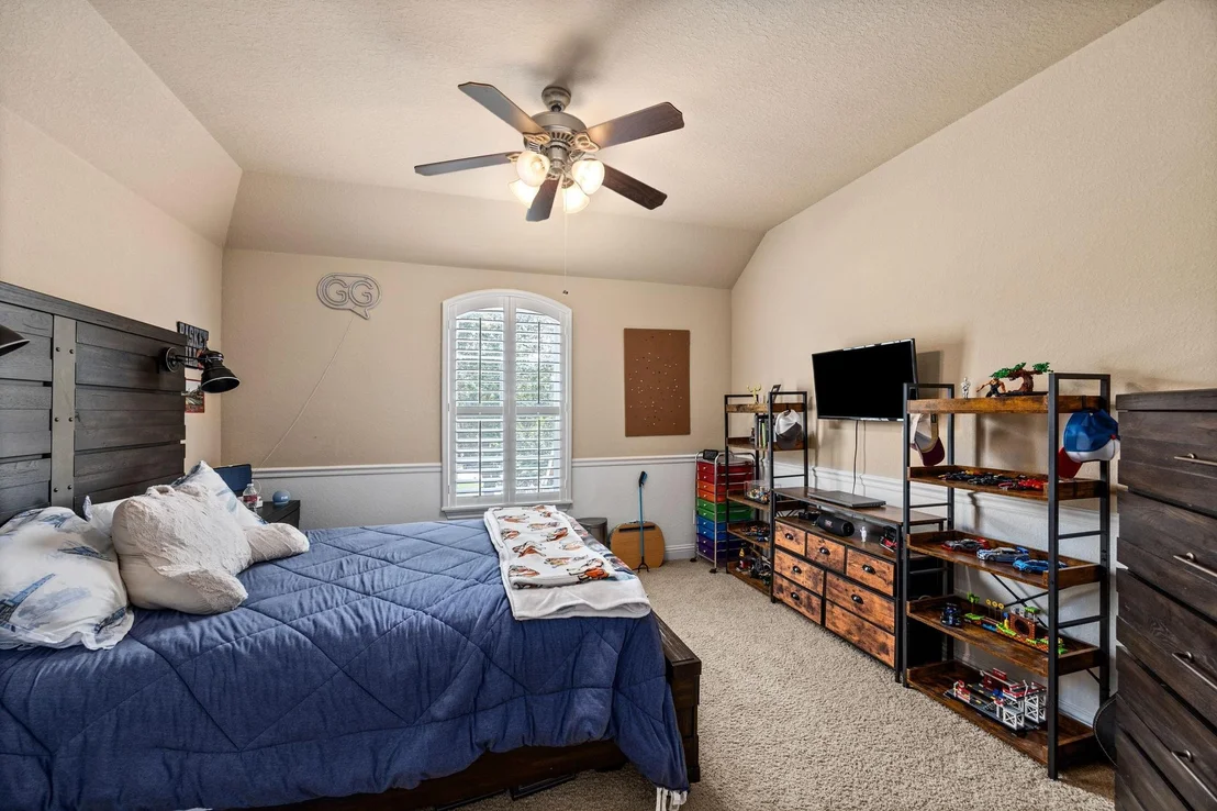 Photo of 28002 Nobbe Hollow Drive