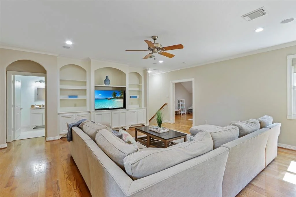Photo of 19 Philbrook Way