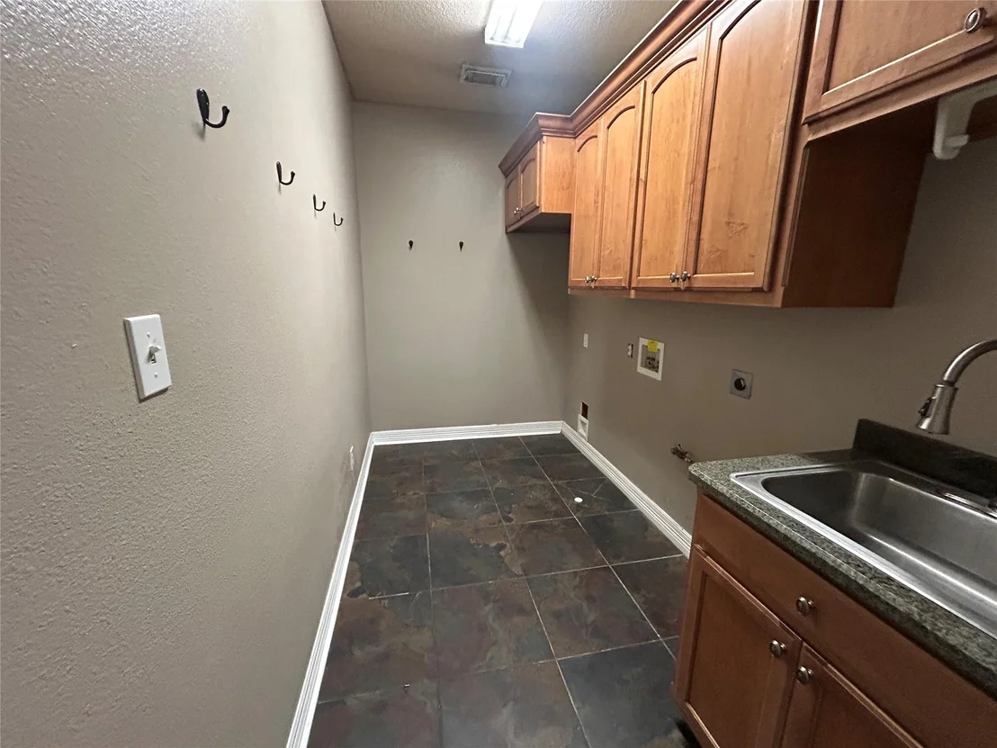 Photo of 6305 Meadow Mist Street
