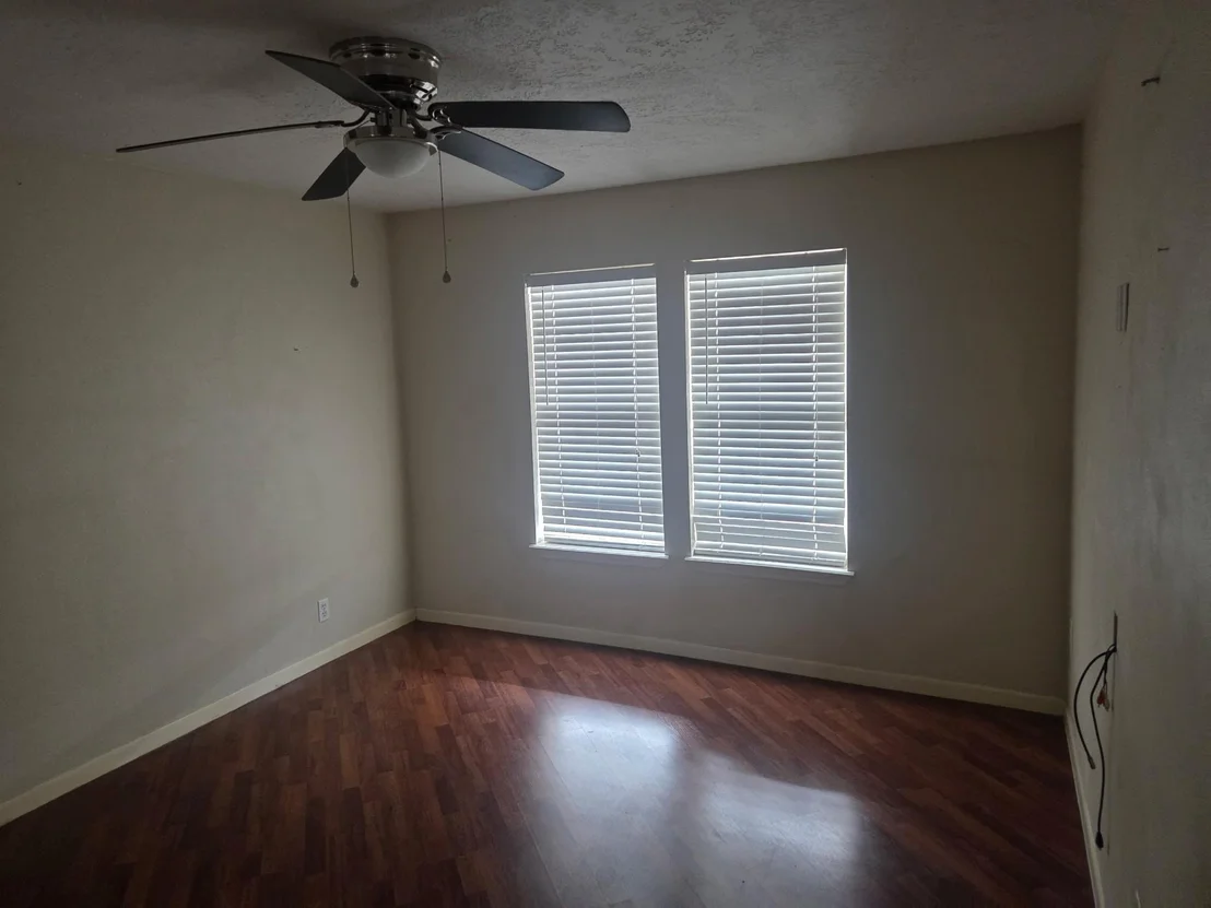 Photo of 503 Pine Lane