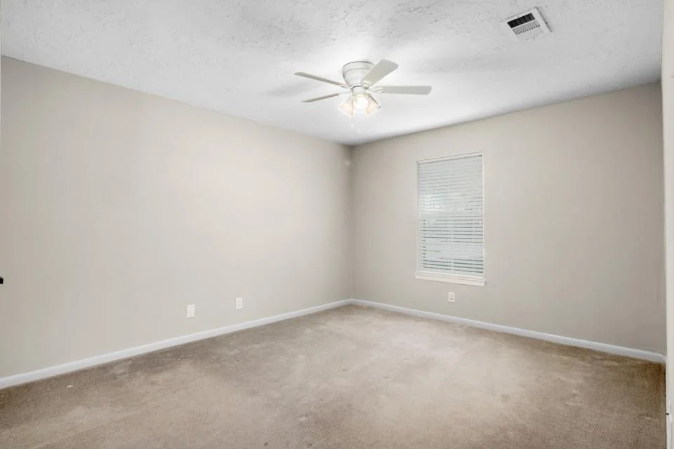 Photo of 5618 Willowbend Boulevard