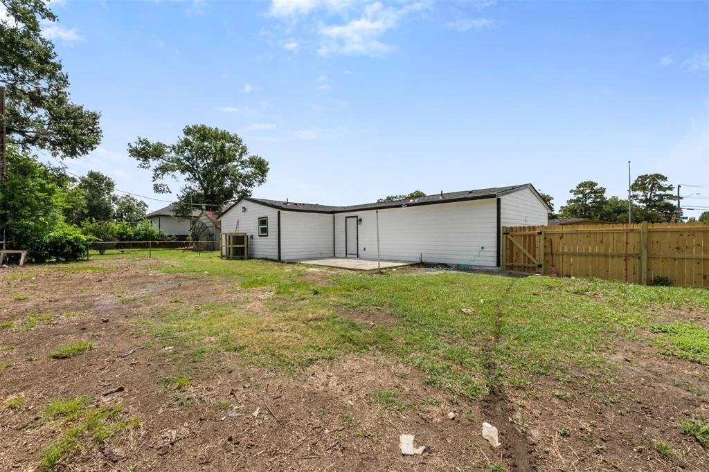 Photo of 6155 Ridgeway Drive