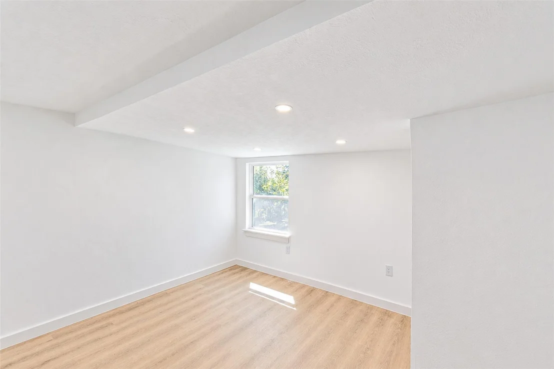 Photo of 9690 Simmons Drive