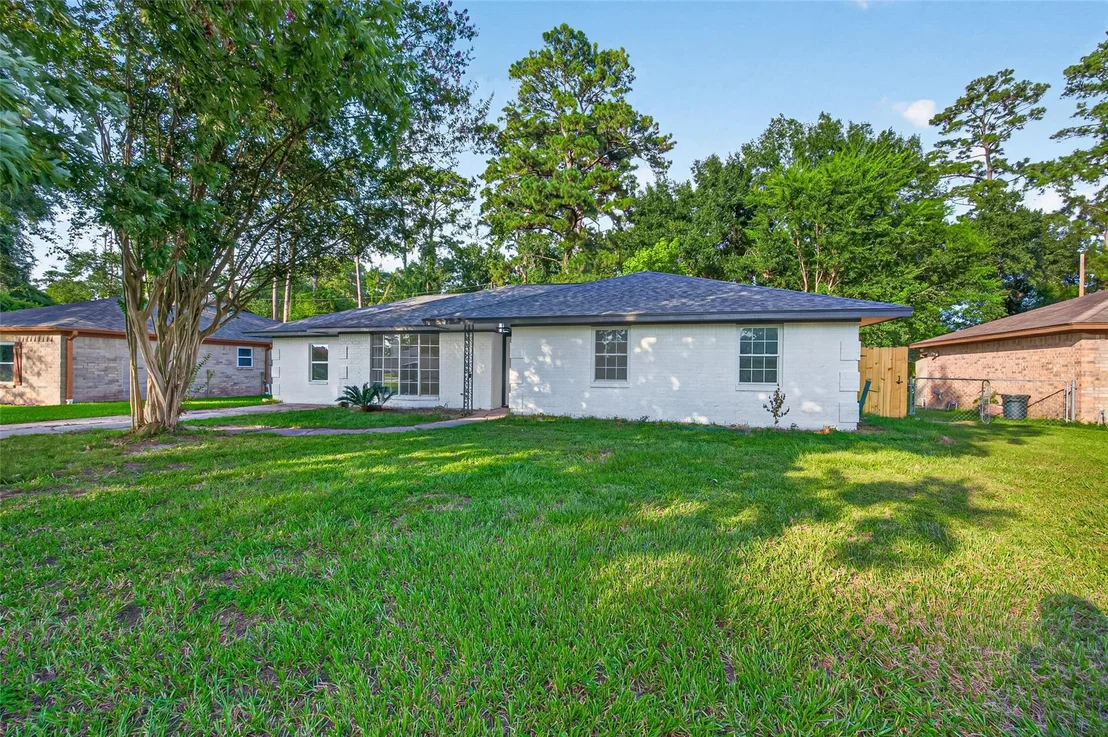 Photo of 20518 Treetop Lane
