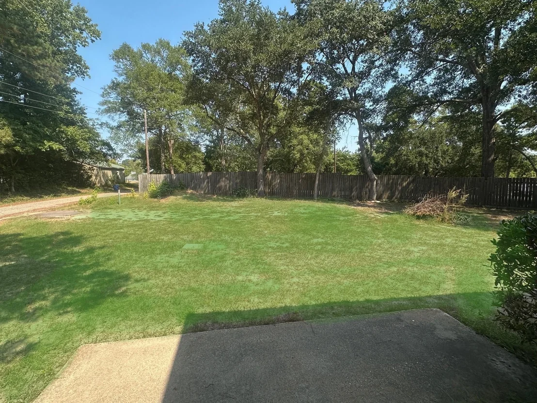 Photo of 142 Rowe Lane