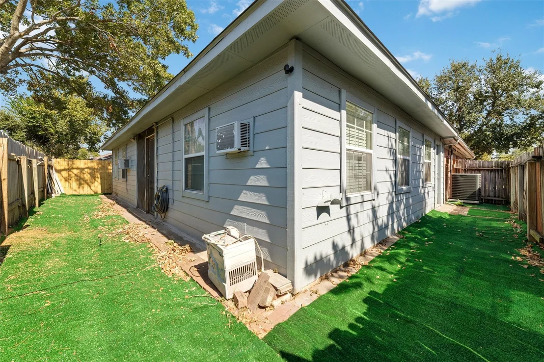 Photo of 3511 Colleen Woods Circle