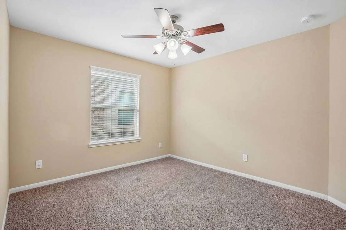 Photo of 5018 Bay Lane