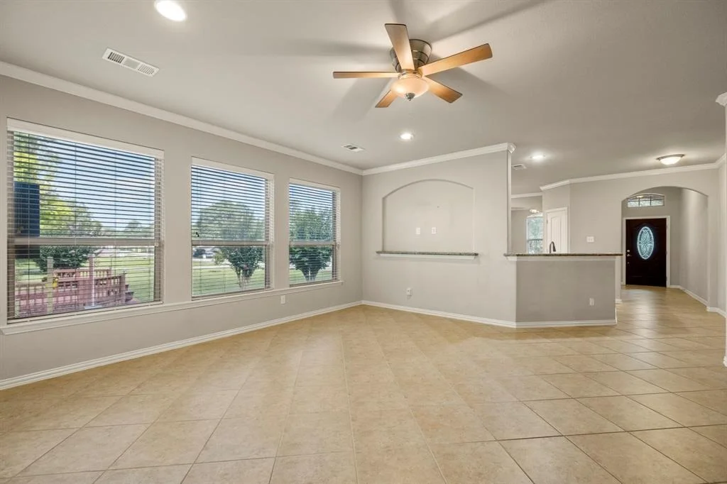 Photo of 1079 Lake View Drive