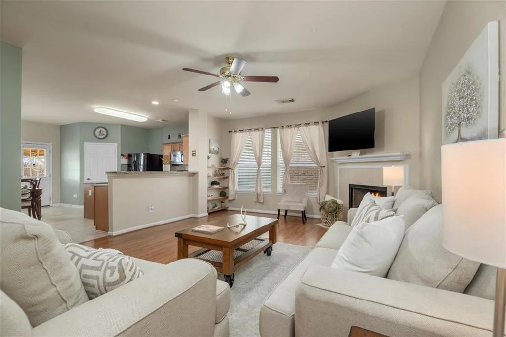 Photo of 6431 Star Shadow Lane