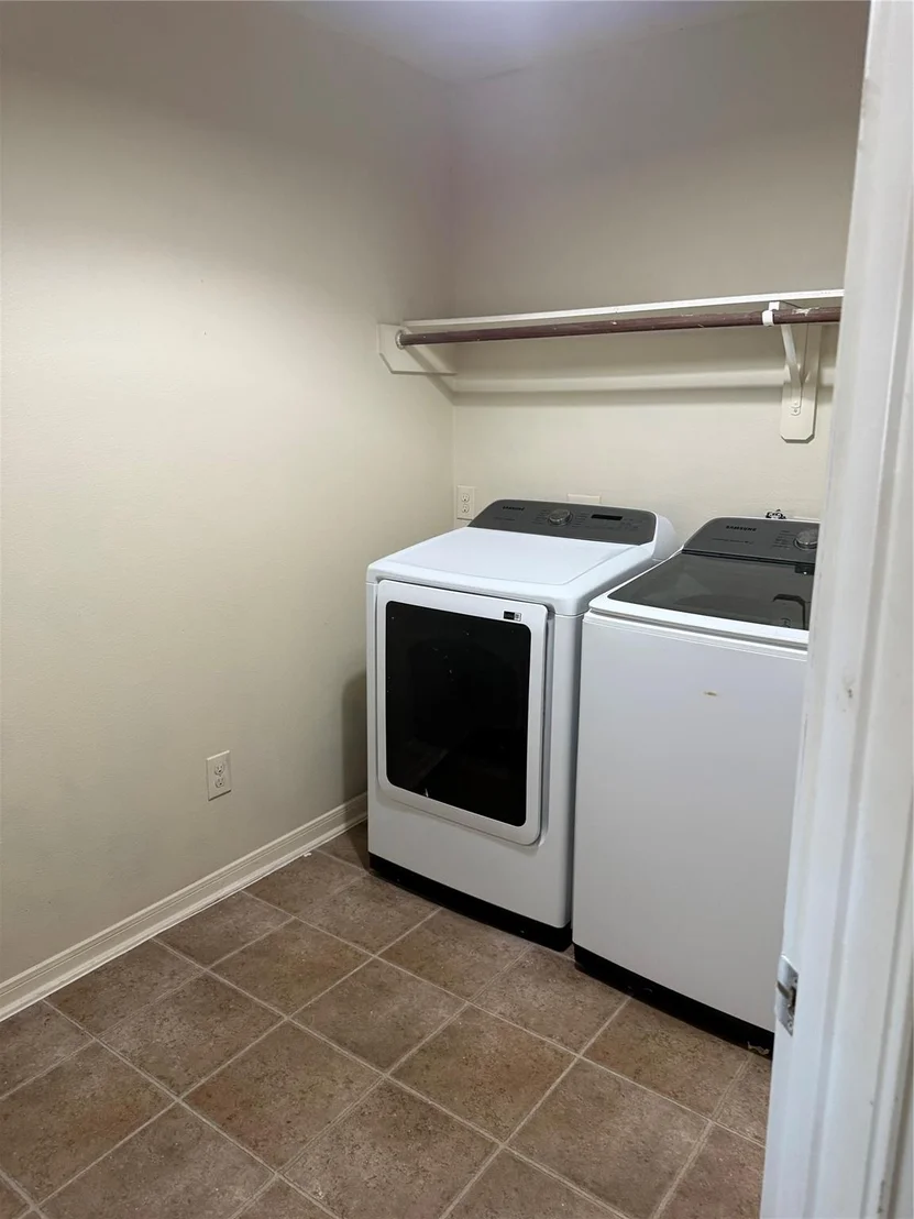 Photo of 1330 Reedpoint Drive