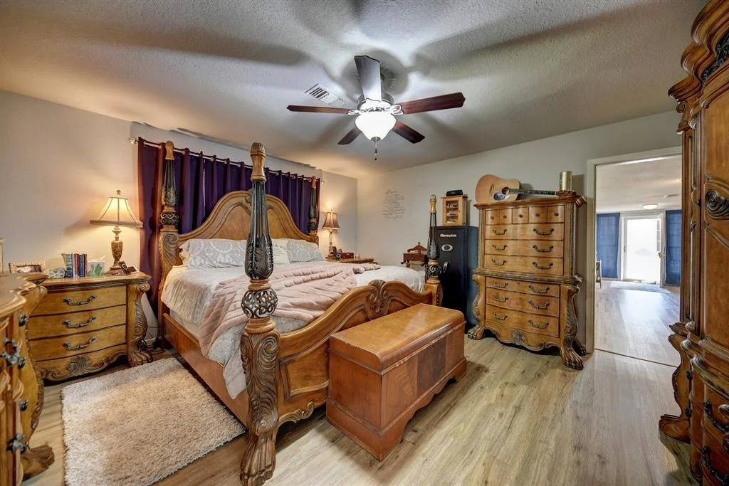 Photo of 307 Scenic Drive