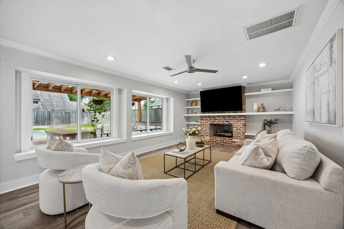 Photo of 306 Greenpark Drive