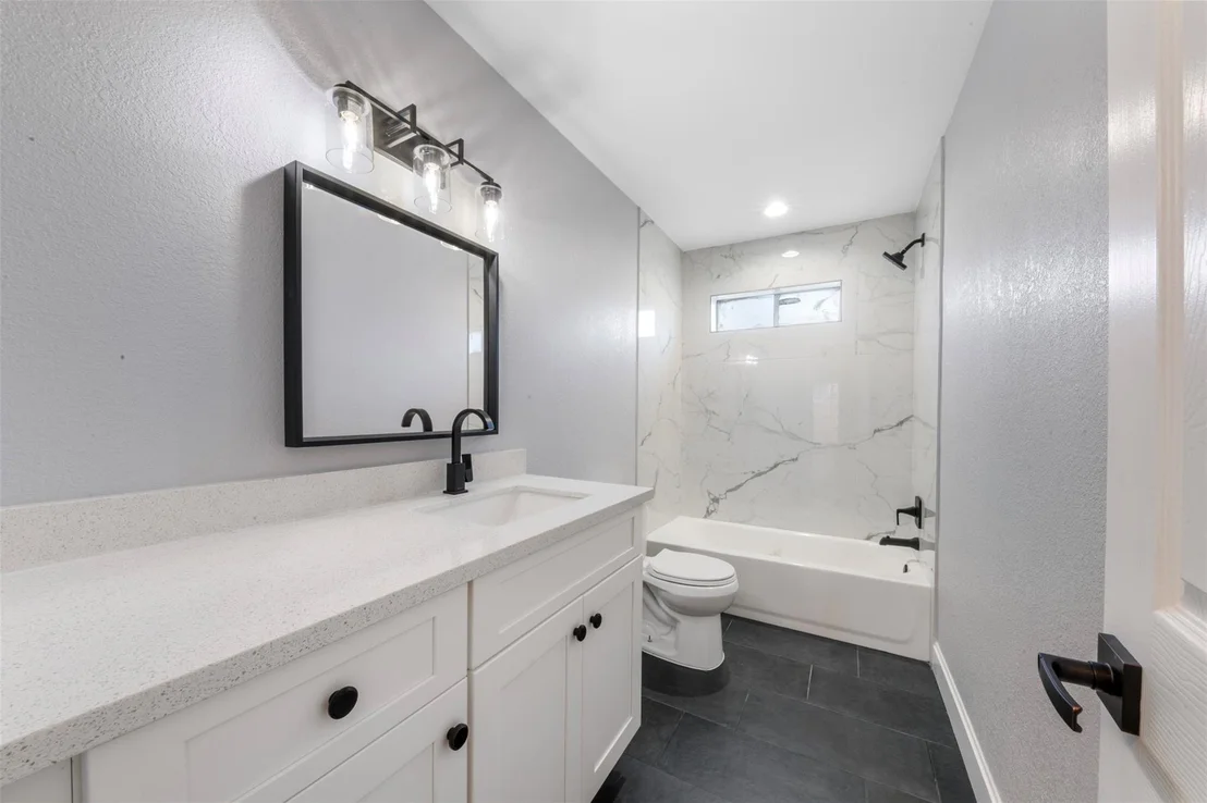Photo of 6502 Trail Valley Way