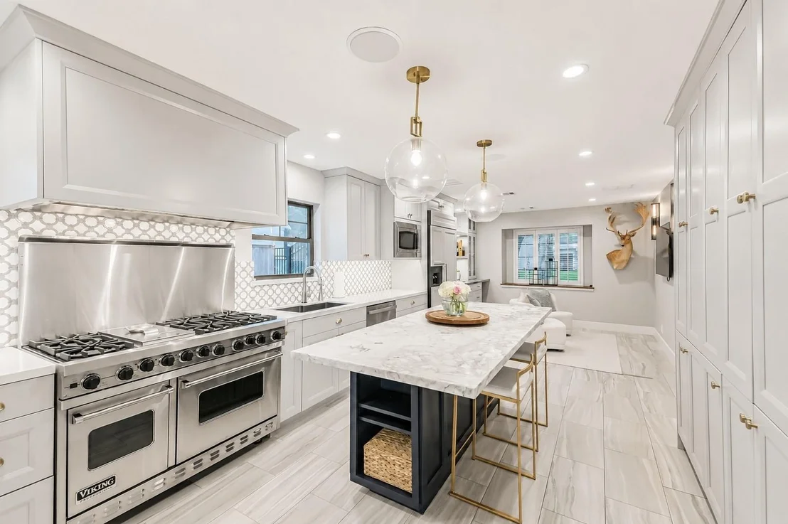 Photo of 10015 Lynbrook Drive
