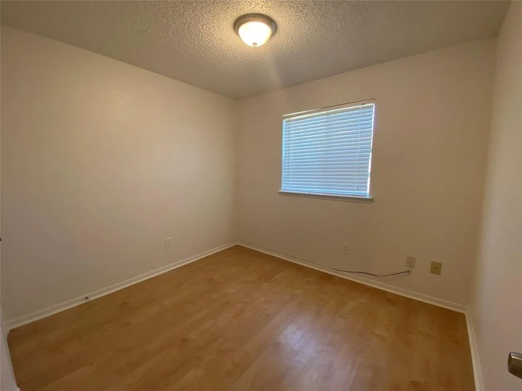 Photo of 4007 Issacks Way