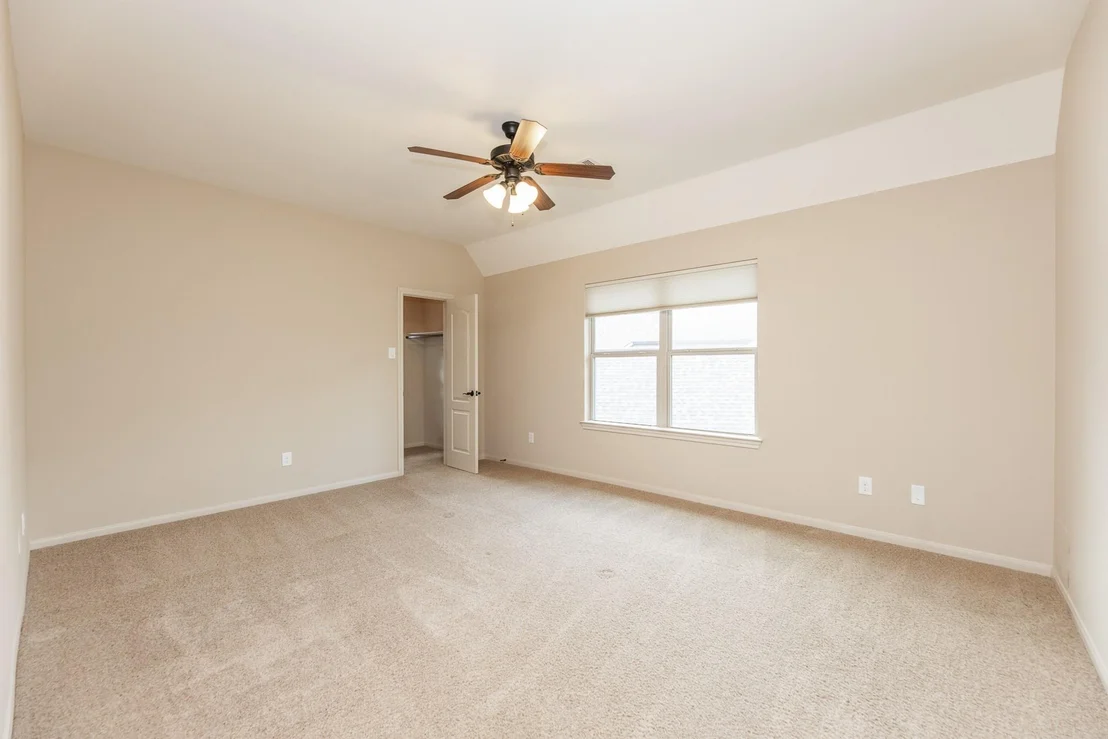 Photo of 13803 Oak Fair Bend