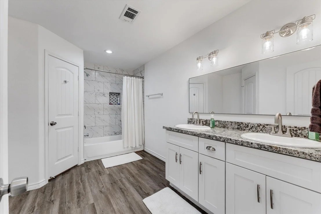 Photo of 14986 Indian Hill Trail