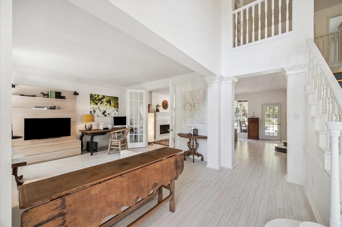 Photo of 58 E Coldbrook Circle