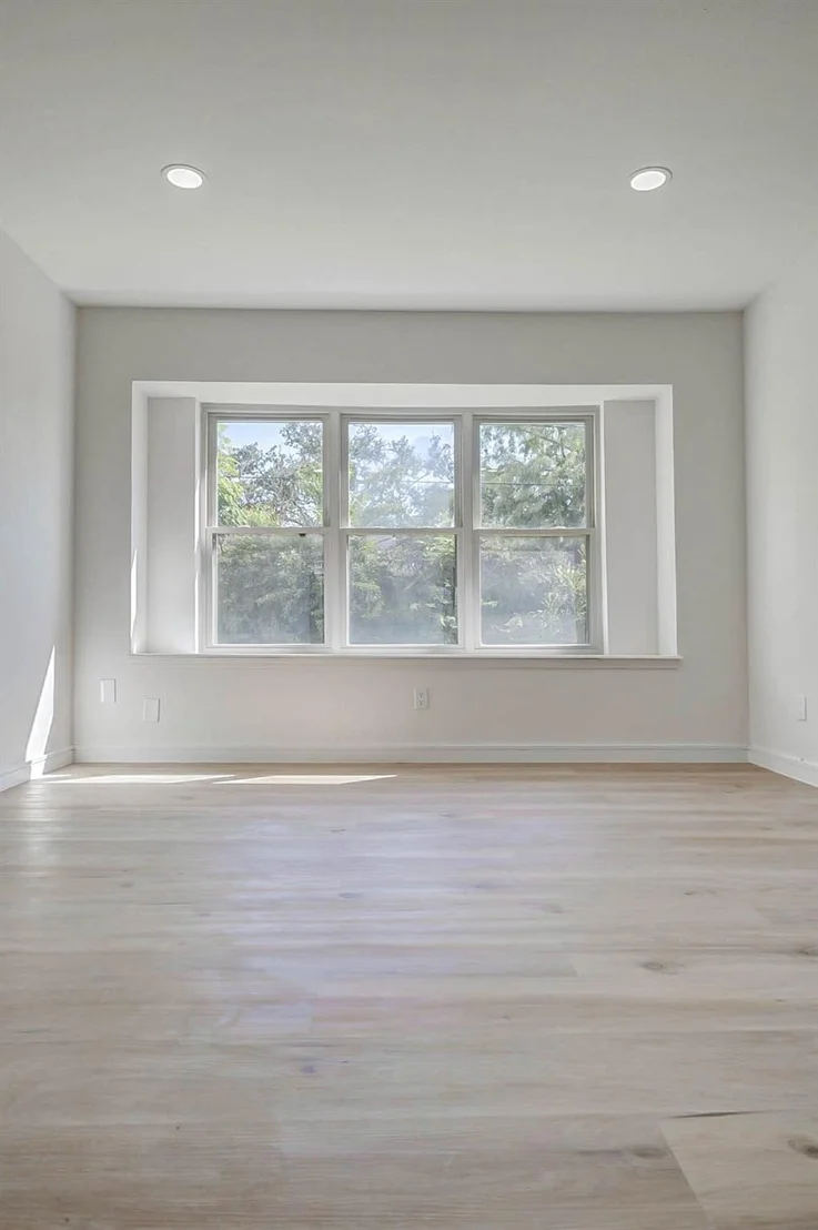 Photo of 9923 Emnora Lane