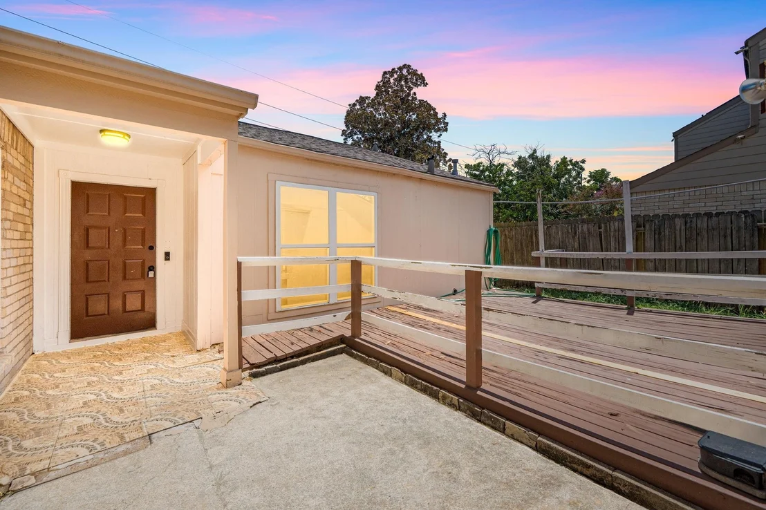 Photo of 6822 Stonewater