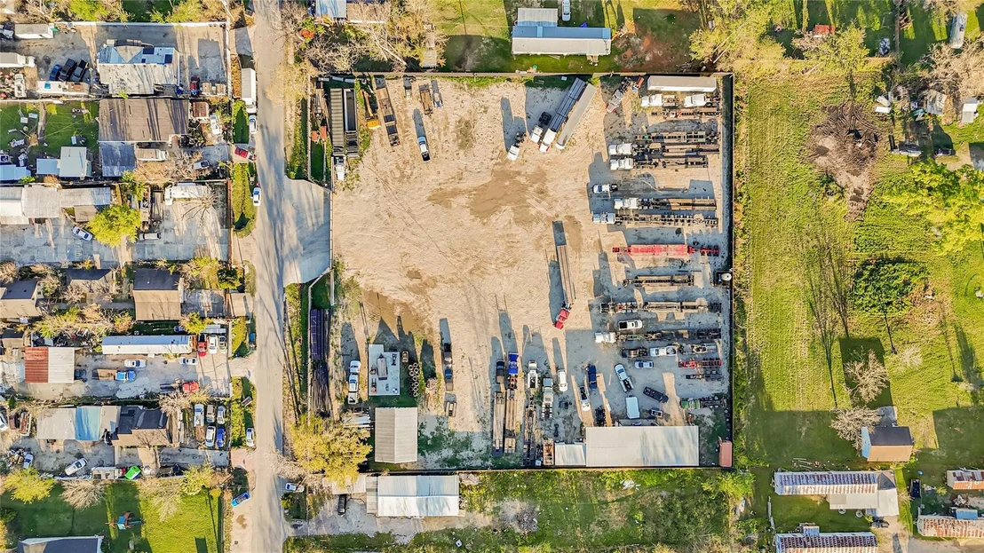 Photo of 5715 & 5721 Spindle Drive