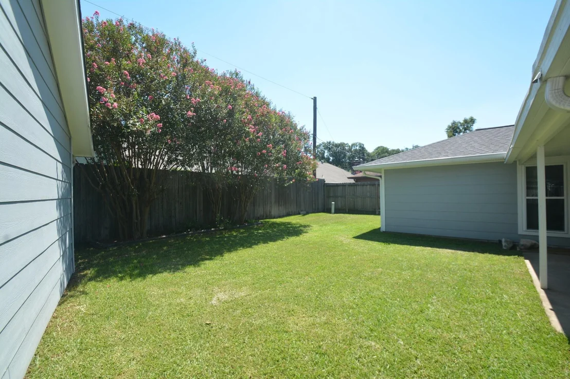 Photo of 2906 Shadowdale Drive