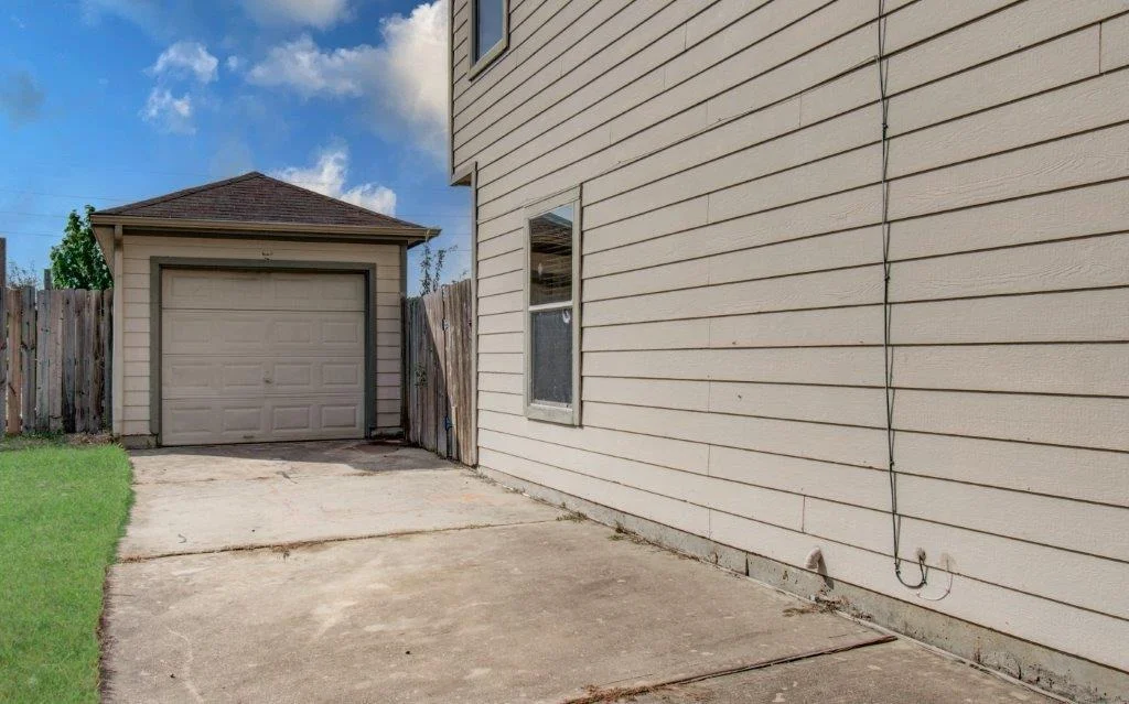 Photo of 6131 Scotchwood Drive