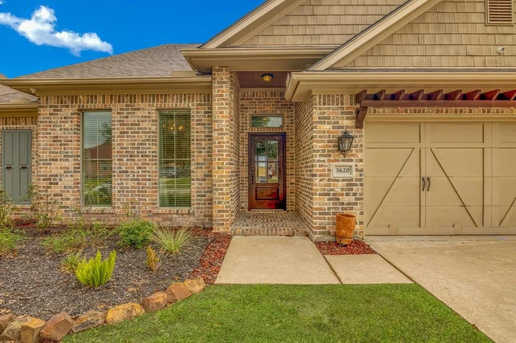 Photo of 3620 Canyon Lane