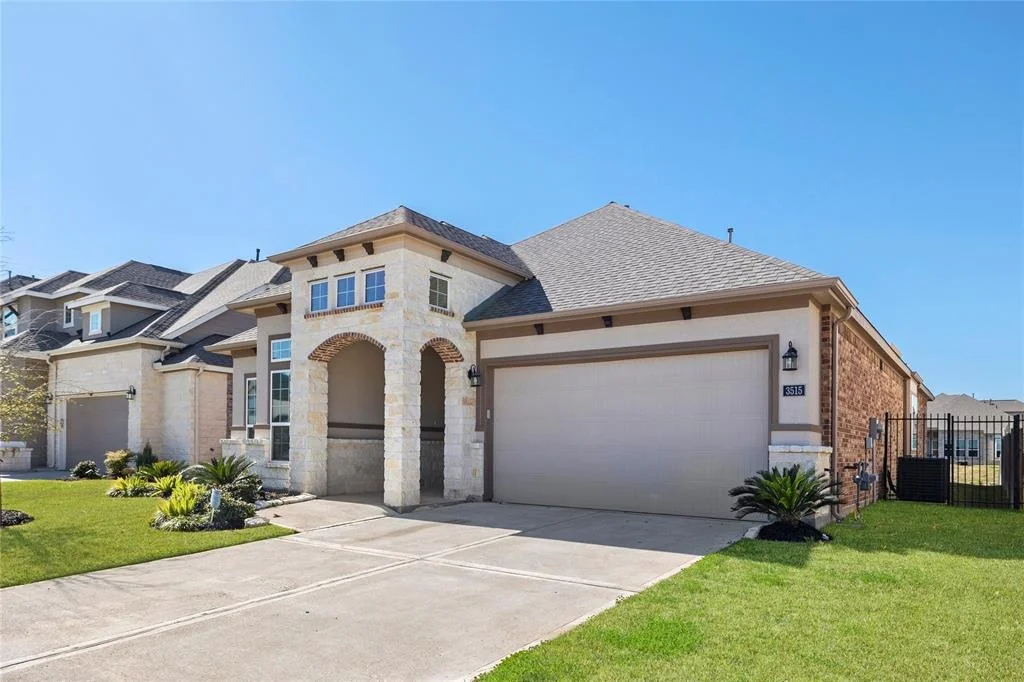 Photo of 3515 Lake Varano Circle