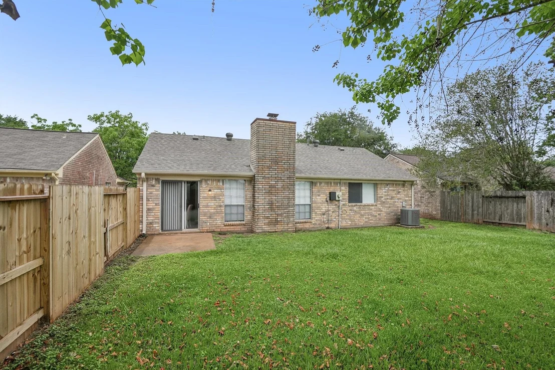 Photo of 2819 Kettle Run