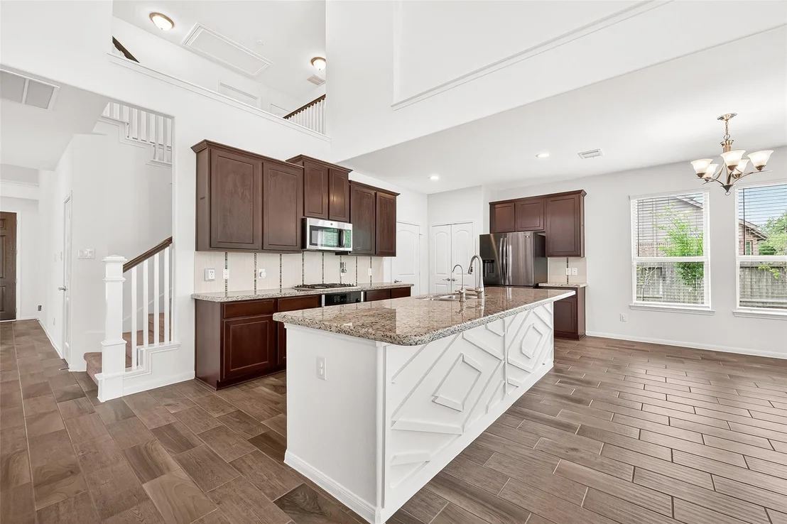 Photo of 95 Rivercove Lane