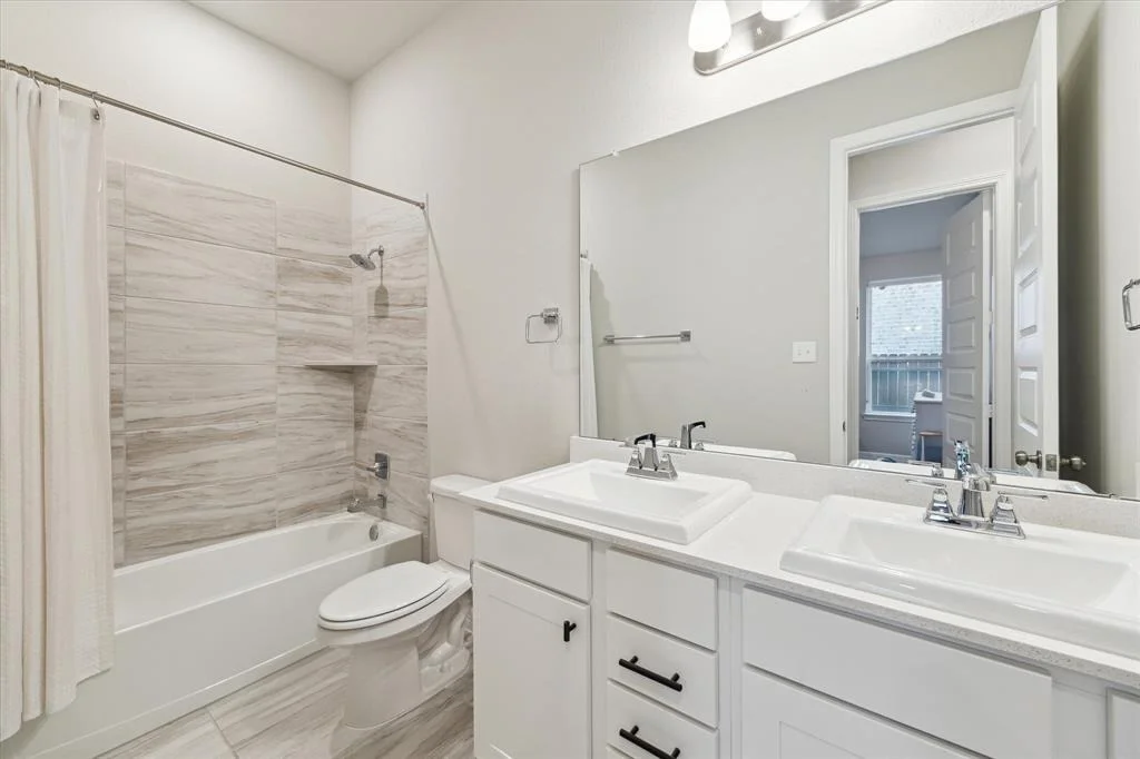 Photo of 9727 Birchwood Hollow Trail